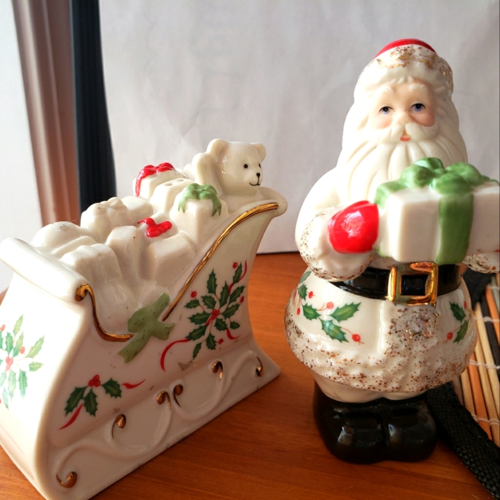Lenox Holiday Santa and Sleigh Salt & Pepper Shakers